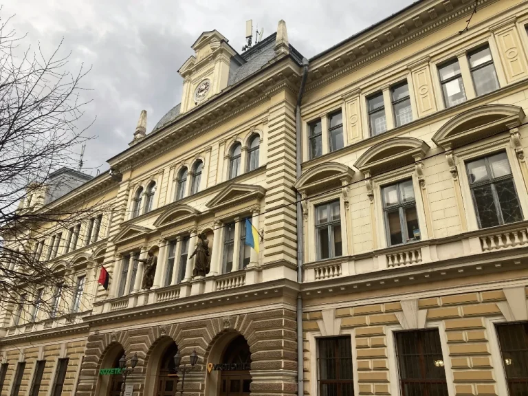 Укрпошта друкуватиме особисті дані на чеках з 1 серпня